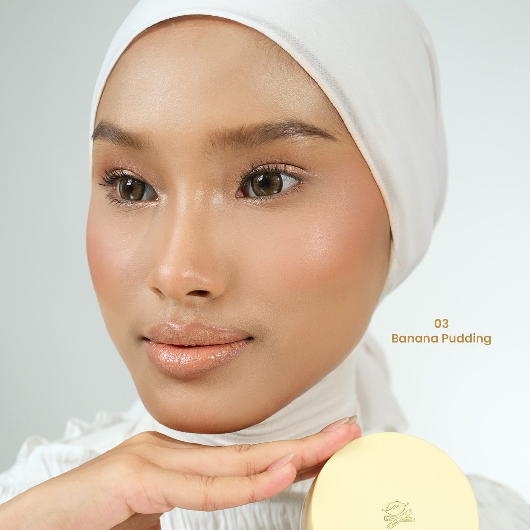 Sobella Silken Cloud Loose Powder - Image 6